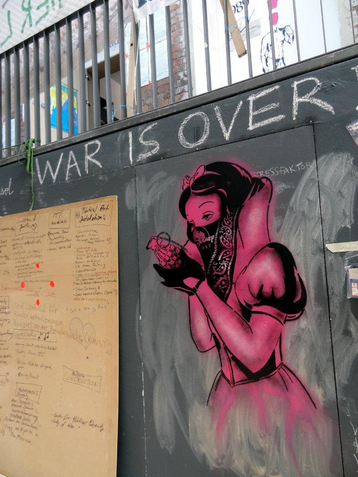 Граффити в городе Бристоль, Стрит-арт фото
