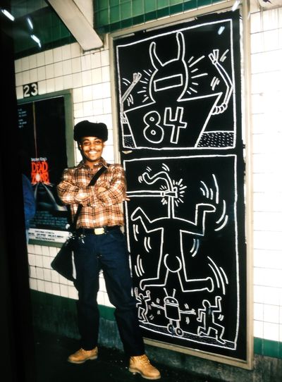 В нью-йоркском метрополитене, начало 80-х. Кит Харинг (Keith Haring). Современное искусство США