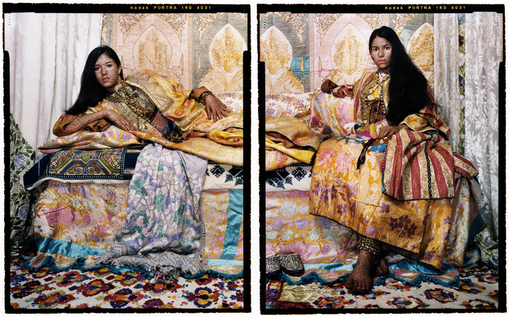 Harem Revisited, 2012–13. Лалла Эссейди (Lalla Essaydi) - марокканский фотограф. Современная арабская фотография