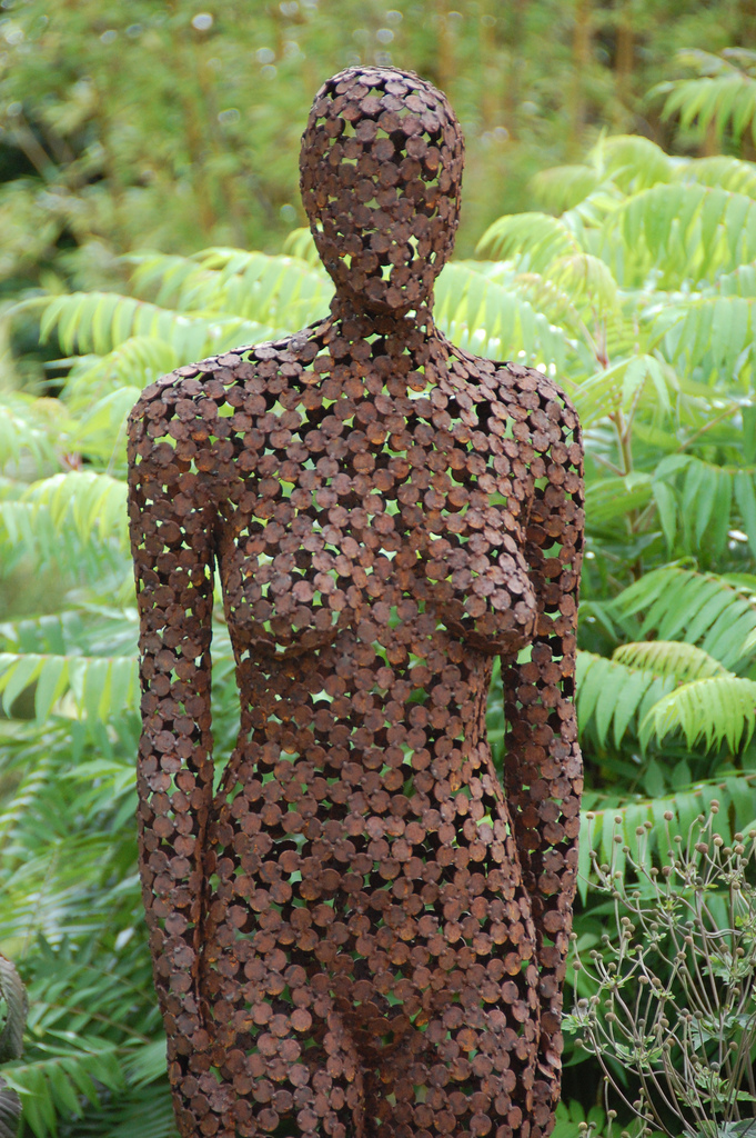 Witness, 2002. Рик Кирби (Rick Kirby) - современный английский скульптор. Современная скульптура