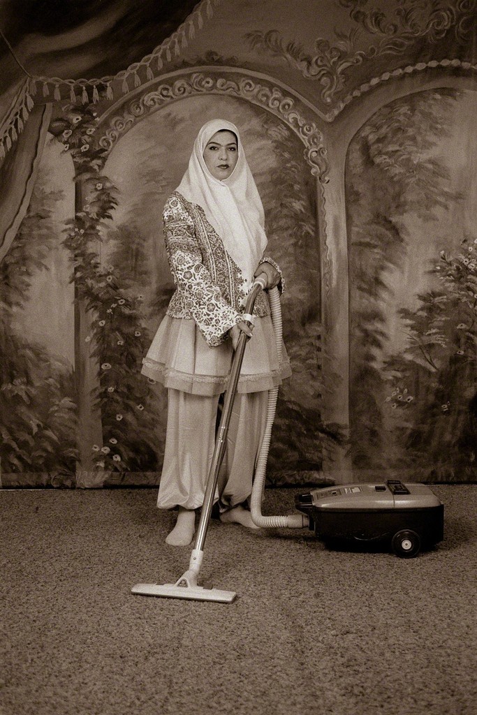 Серия фотографий Qajar (Катар). Шади Гхадириан (Shadi Ghadirian) - современный иранский фотограф. Современное искусство Ирана