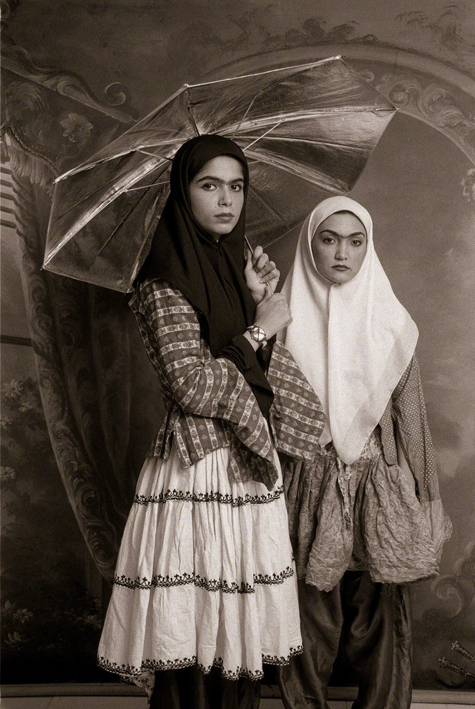Серия фотографий Qajar (Катар). Шади Гхадириан (Shadi Ghadirian) - современный иранский фотограф. Современное искусство Ирана